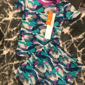 NWT Gymboree Surfer pajama set boys size 5 pjs jammies sleepwear